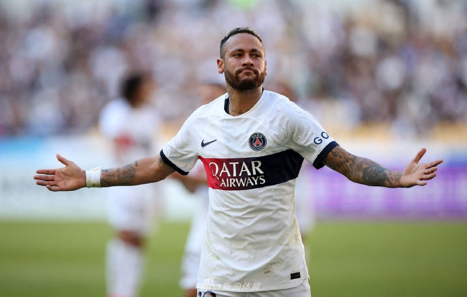 在解决客场 在解决客场